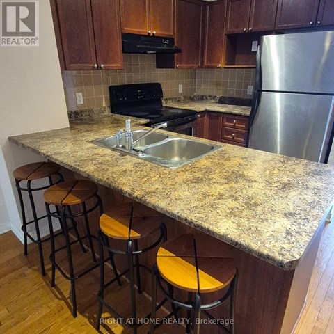 1046 REDTAIL PRIVATE 2 Beds Apartment for Rent