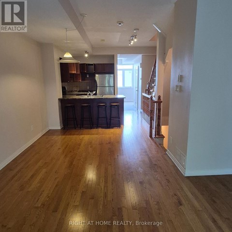 1046 REDTAIL PRIVATE 2 Beds Apartment for Rent