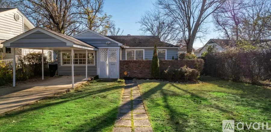 6423 Kenwood Road 3 Beds Single Family Home for Rent - Photo gallery 3