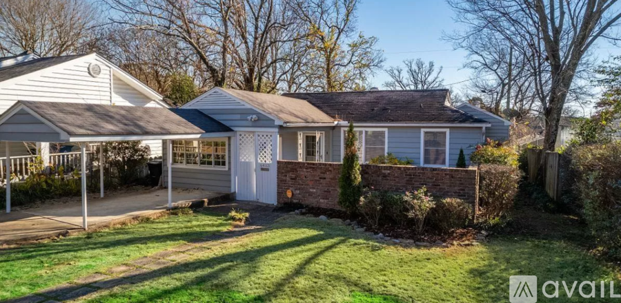 6423 Kenwood Road 3 Beds Single Family Home for Rent - Photo gallery 4