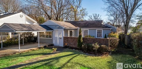 6423 Kenwood Road 3 Beds Apartment for Rent