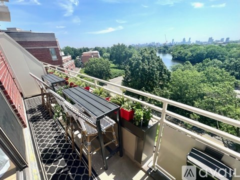 199 Coolidge Avenue 2 Beds Apartment for Rent
