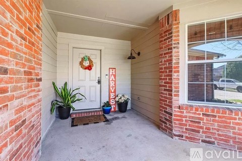 227 Hilltop Dr 3 Beds Apartment for Rent