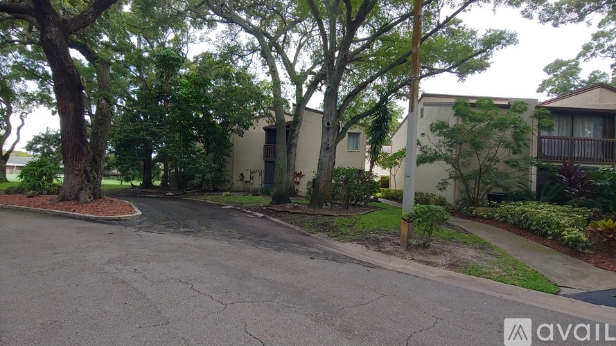 700 Starkey Rd 3 Beds Condo for Rent - Photo gallery 1
