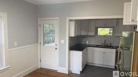 Windom Street 3 Beds Apartment for Rent
