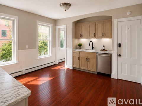 81 Edwards St 3 Beds Apartment for Rent