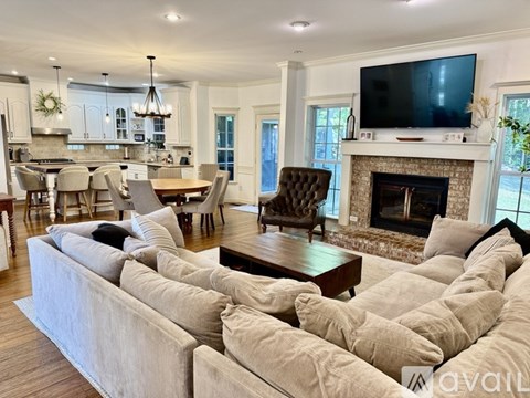 3904 Signature Court 5 Beds Apartment for Rent