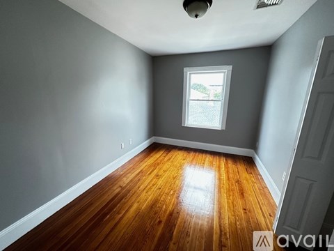 33 Adamson St 4 Beds Apartment for Rent