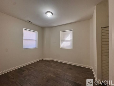 6508 N Claremont Ave 2 Beds Apartment for Rent
