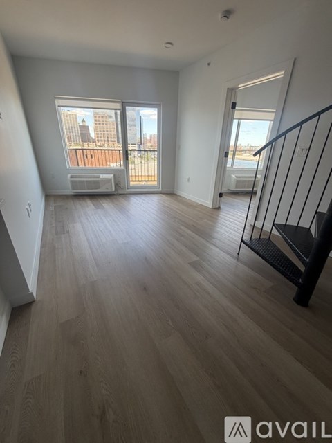 486 Market St 2 Beds Apartment for Rent