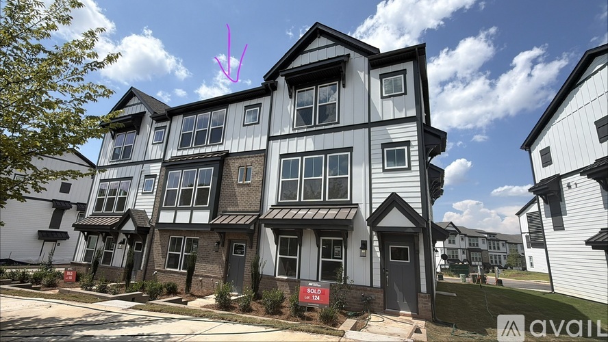 1846 Alexander Village Main Dr 4 Beds Townhouse for Rent - Photo gallery 1