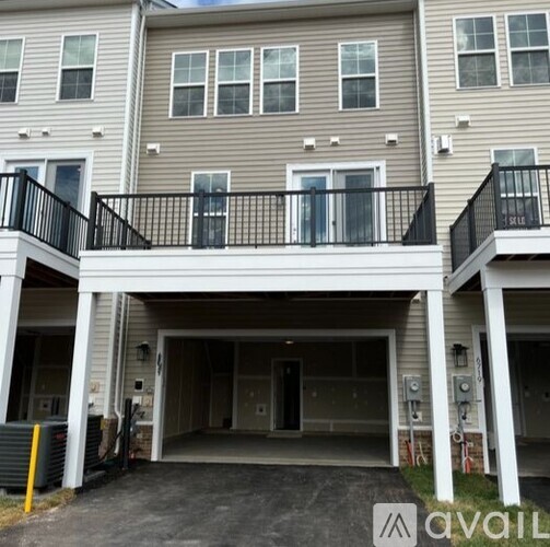 6721 Karter Robinson Drive 4 Beds Townhouse for Rent - Photo gallery 2
