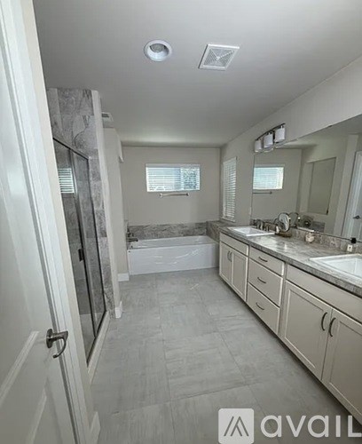 12924 31St Avenue West 4 Beds Apartment for Rent