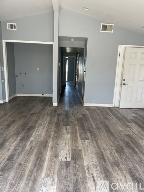 506 W Gage Ave 4 Beds Apartment for Rent