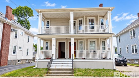 113 E Elm Ave 2 Beds Apartment for Rent