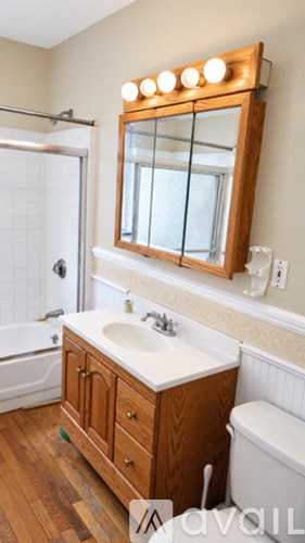 113 E Elm Ave 2 Beds Apartment for Rent