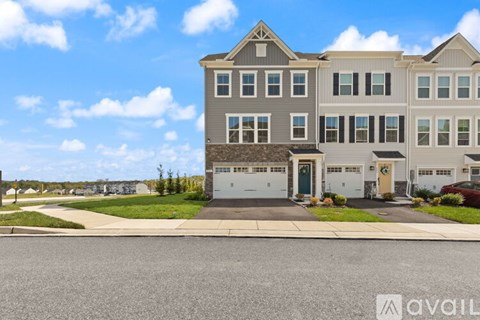 901 Poppy Drive 3 Beds Apartment for Rent