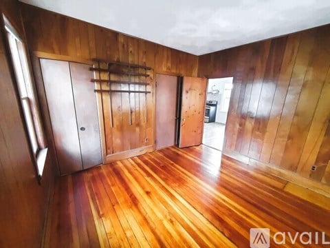 80 Upland Rd 3 Beds Apartment for Rent