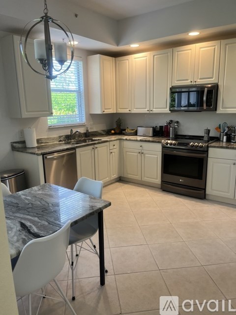 1455 Mariposa Circle 3 Beds Apartment for Rent