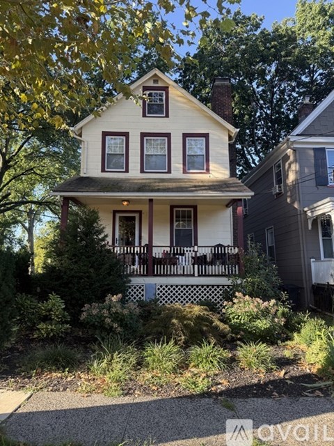 42 Llewellyn Avenue 1 Apartment for Rent