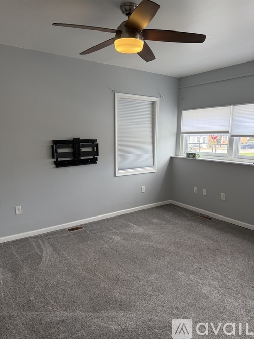 127 West 9th Street 1 Apartment for Rent - Photo gallery 3