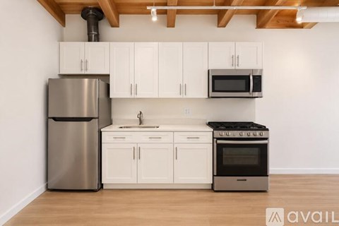 755 S Clark St Studio Apartment for Rent