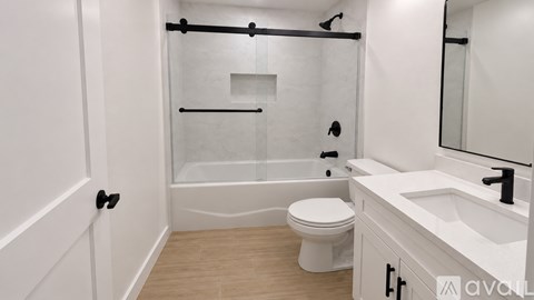 755 S Clark St Studio Apartment for Rent