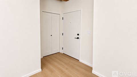 755 S Clark St Studio Apartment for Rent