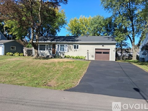 405 Fletcher Dr 3 Beds Apartment for Rent