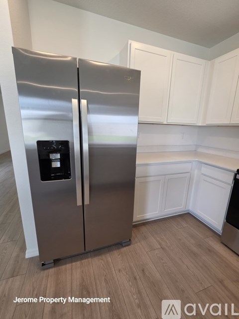 32387 Weathered Oak Dr 3 Beds Apartment for Rent