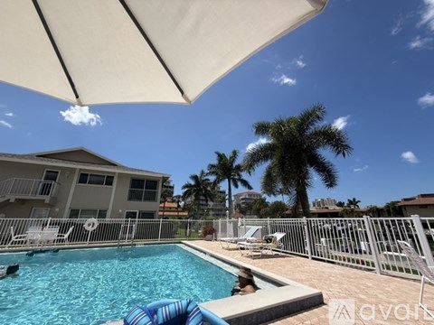 920 Collier Court 2 Beds Apartment for Rent
