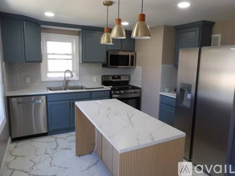 553 Niagara Falls Blvd 4 Beds Apartment for Rent
