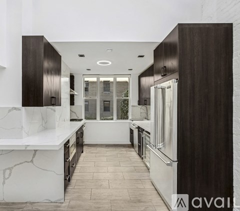 141 East 17Th Street 4 Beds Apartment for Rent