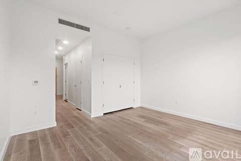 28-18 Steinway St 1 Apartment for Rent