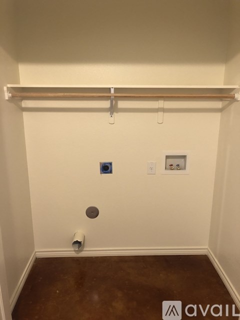 707 S 15Th St 1 Apartment for Rent