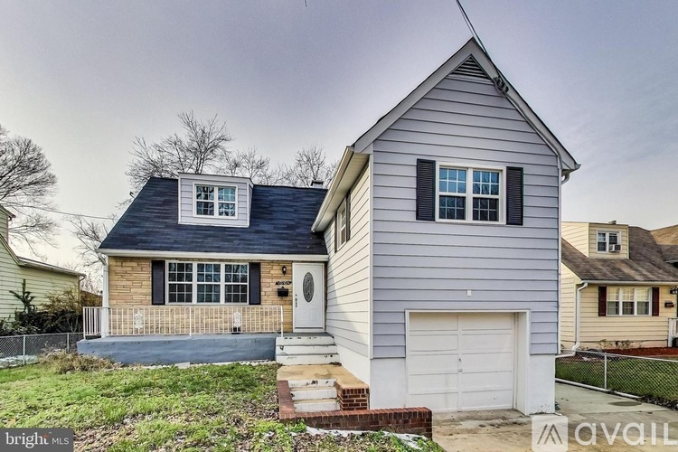 10104 51st Ave 1 Single Family Home for Rent - Photo gallery 2