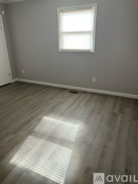 2324 Cline Street 3 Beds Apartment for Rent