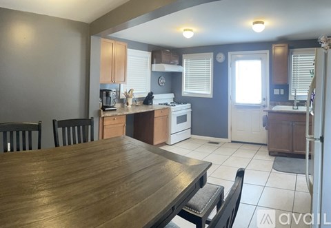 242 Church Street 2 Beds Apartment for Rent