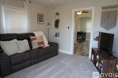 1920 Mallory Street Southwest 1 Apartment for Rent