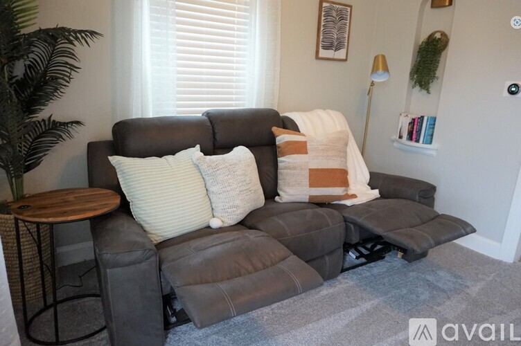1920 Mallory Street Southwest 1 Single Family Home for Rent - Photo gallery 5