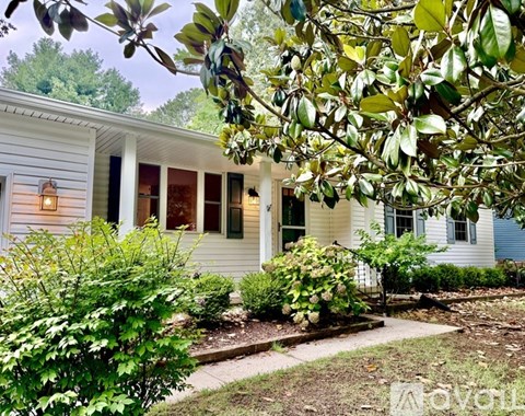 804 Cypress Beach Road 3 Beds Apartment for Rent