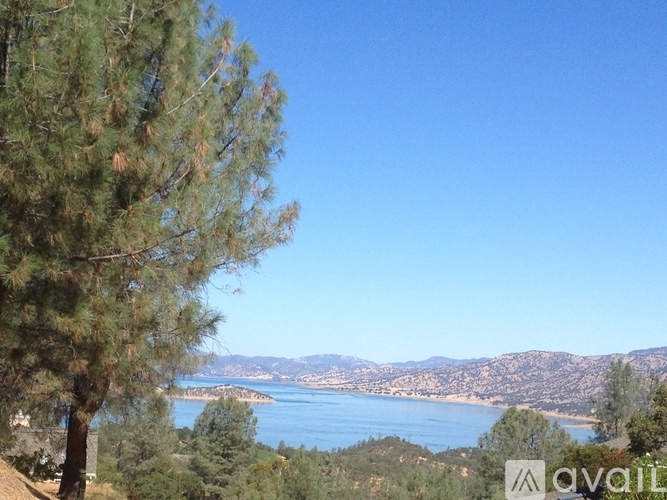 1033 Westridge Drive 3 Beds Single Family Home for Rent - Photo gallery 4