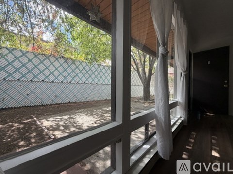 165 Belaire Dr 2 Beds Apartment for Rent