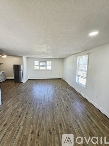 100 Great Neck Rd N 2 Beds Apartment for Rent - Photo gallery 2