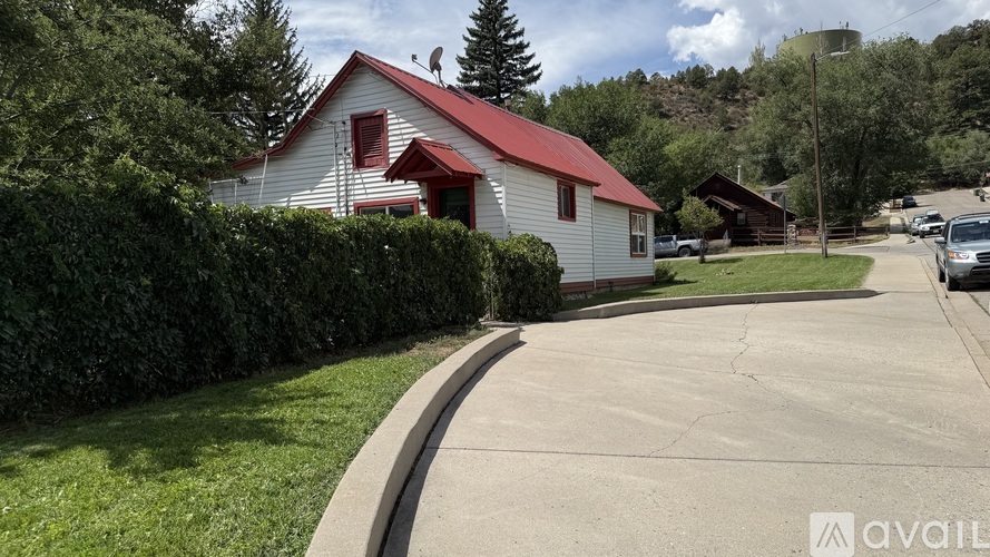 2978 W 2nd Ave 3 Beds Single Family Home for Rent - Photo gallery 3