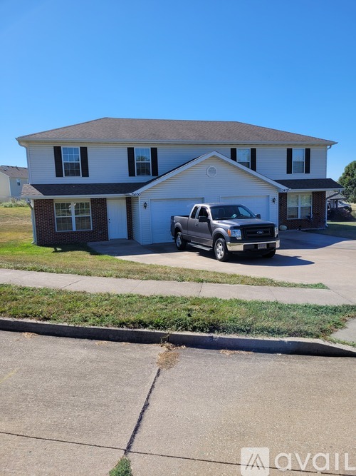3400 Zinnia Dr 3 Beds Apartment for Rent - Photo gallery 1