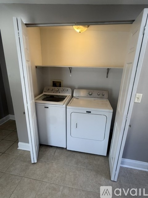 3Rd Street 2 Beds Apartment for Rent