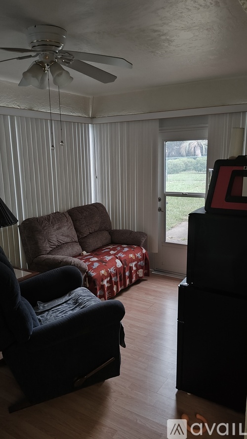 8636 Southwest 108th Street 1 Single Family Home for Rent - Photo gallery 2