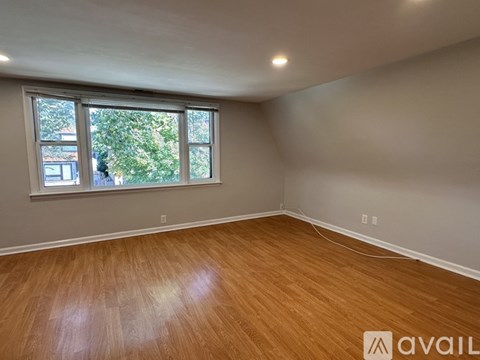5239 W Strong St 1 Apartment for Rent