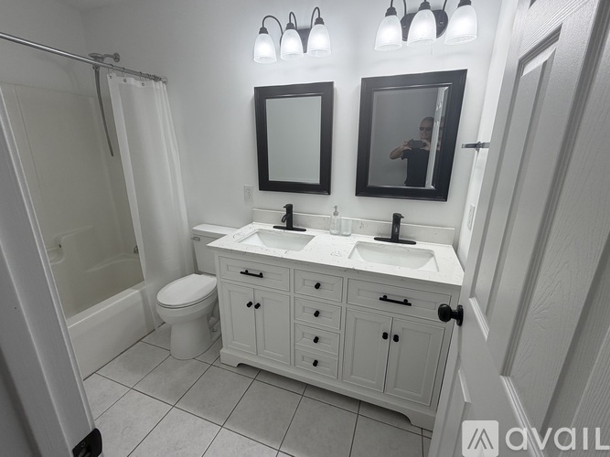 8927 Whistlers Chase Drive 3 Beds Single Family Home for Rent - Photo gallery 5